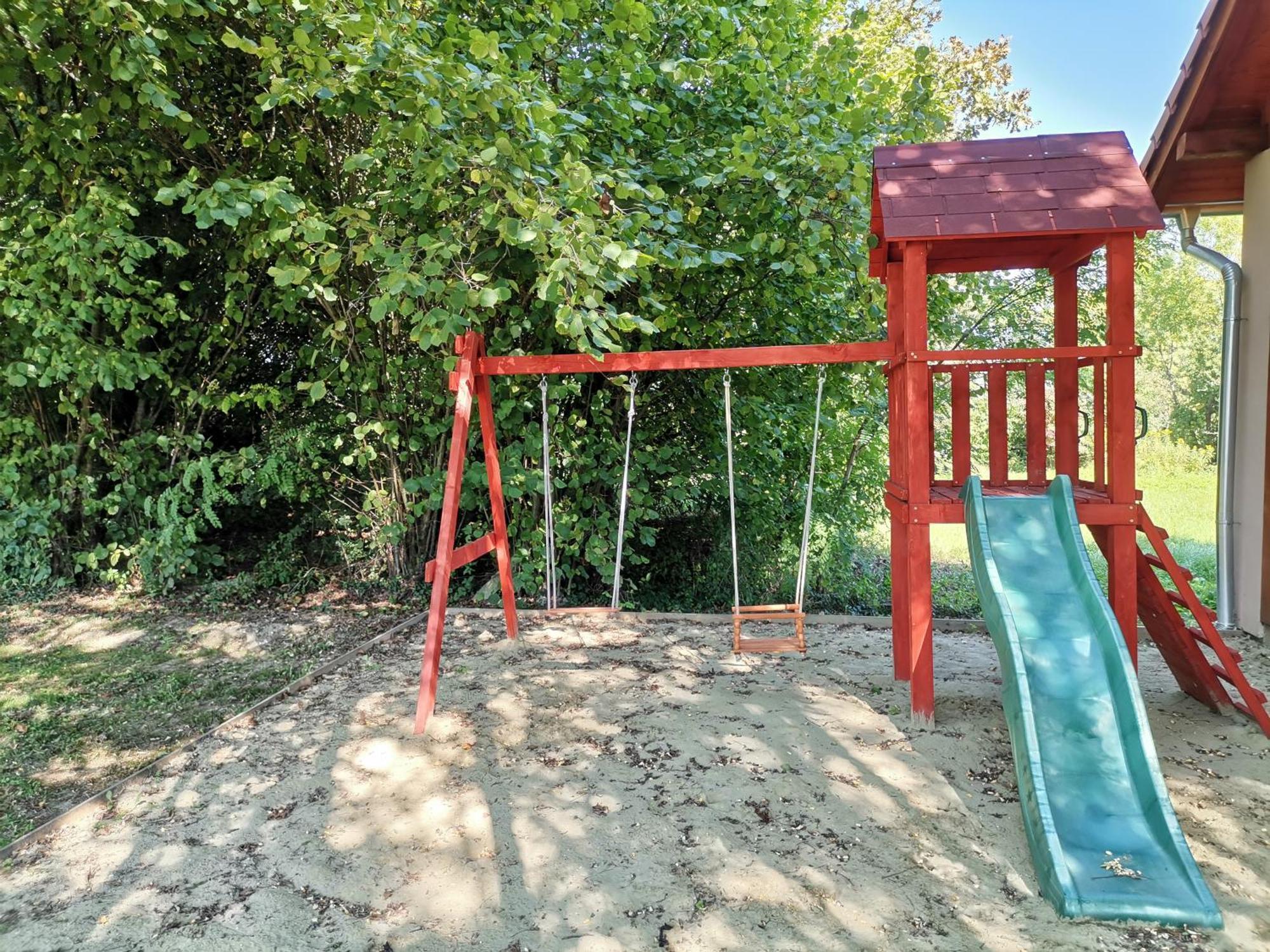 Apartmán Okerka Vendeghaz *